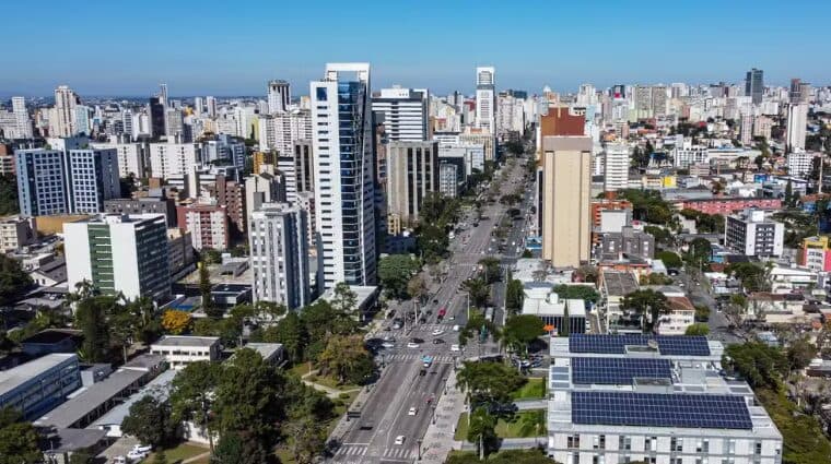 Curitiba é a cidade com melhor qualidade de vida do Paraná, segundo pesquisa
