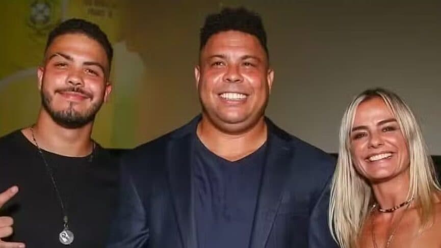 Filho de Ronaldo cogita jogar Copa do Mundo de 2030, e Milene Dominggues reage