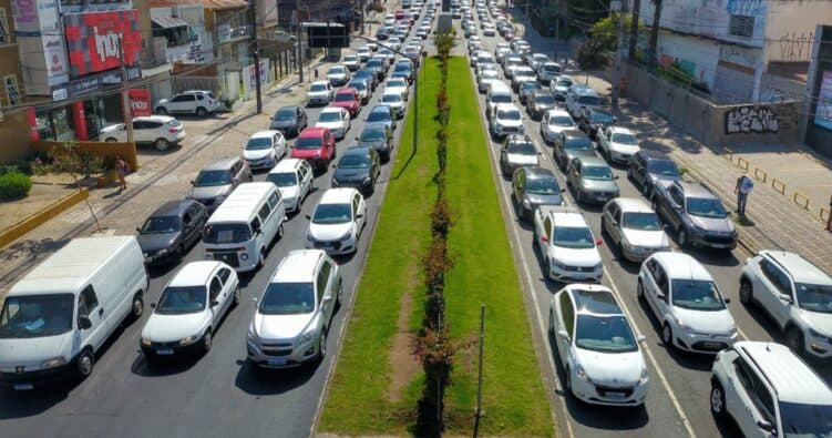 Licenciamento 2026 começa a vencer nesta semana no Paraná; veja calendário
