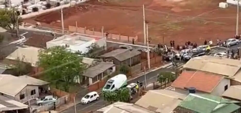 Pai mata filha de 5 anos enquanto ela dormia; ele disse à polícia que cometeu crime para atingir mãe da criança