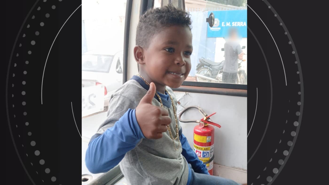Menino de 5 anos que morreu ao ser soterrado enquanto brincava em buraco no Paraná é identificado