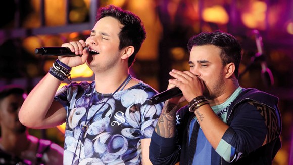 Matheus E Kauan Divulgam Video Da Musica Nessas Horas 98fm Curitiba Sintonize 98 9 matheus e kauan divulgam video da