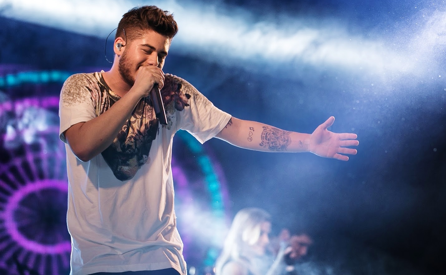z felipe lan a m sica nova 98fm curitiba sintonize 98 9 z felipe lan a m sica nova 98fm curitiba sintonize 98 9